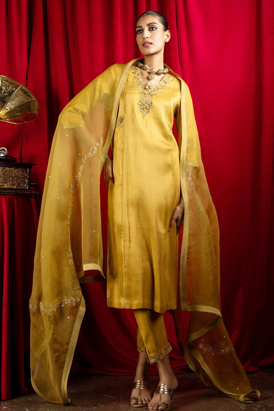 Yellow Kurta And Pant Tissue Blend Embroidery Suhani Neckline Set