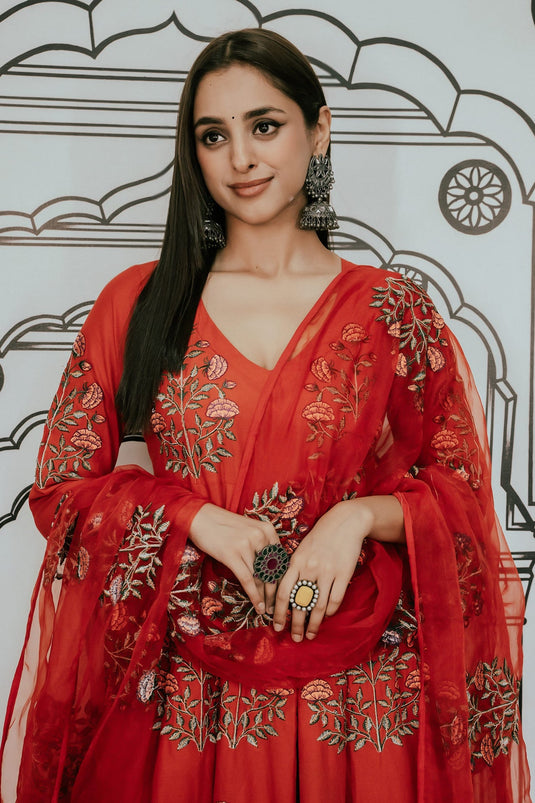 Red Cotton Threadwork V-neck Wafa Mughal Anarkali Pant Set